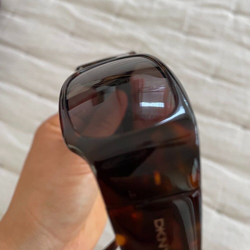Vintage 90's DKNY Sunnies - Picture 5 of 5